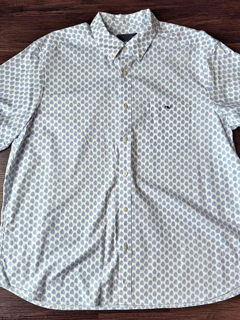 Vineyard Vines Shirt Mens Extra Large Short Sleeve Button Down Whale Fun Prints